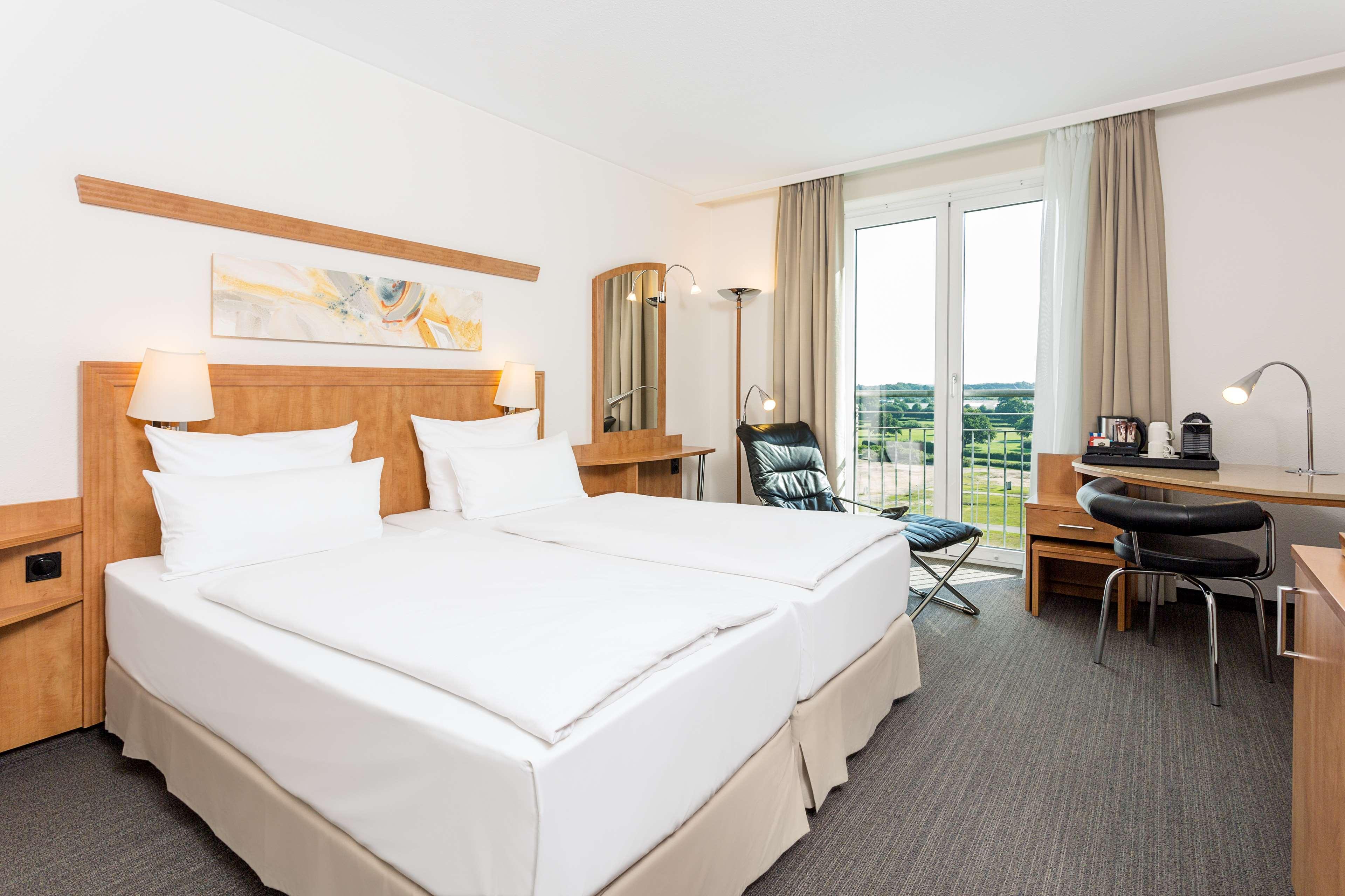 Nh Hamburg Horner Rennbahn Hotel Bagian luar foto