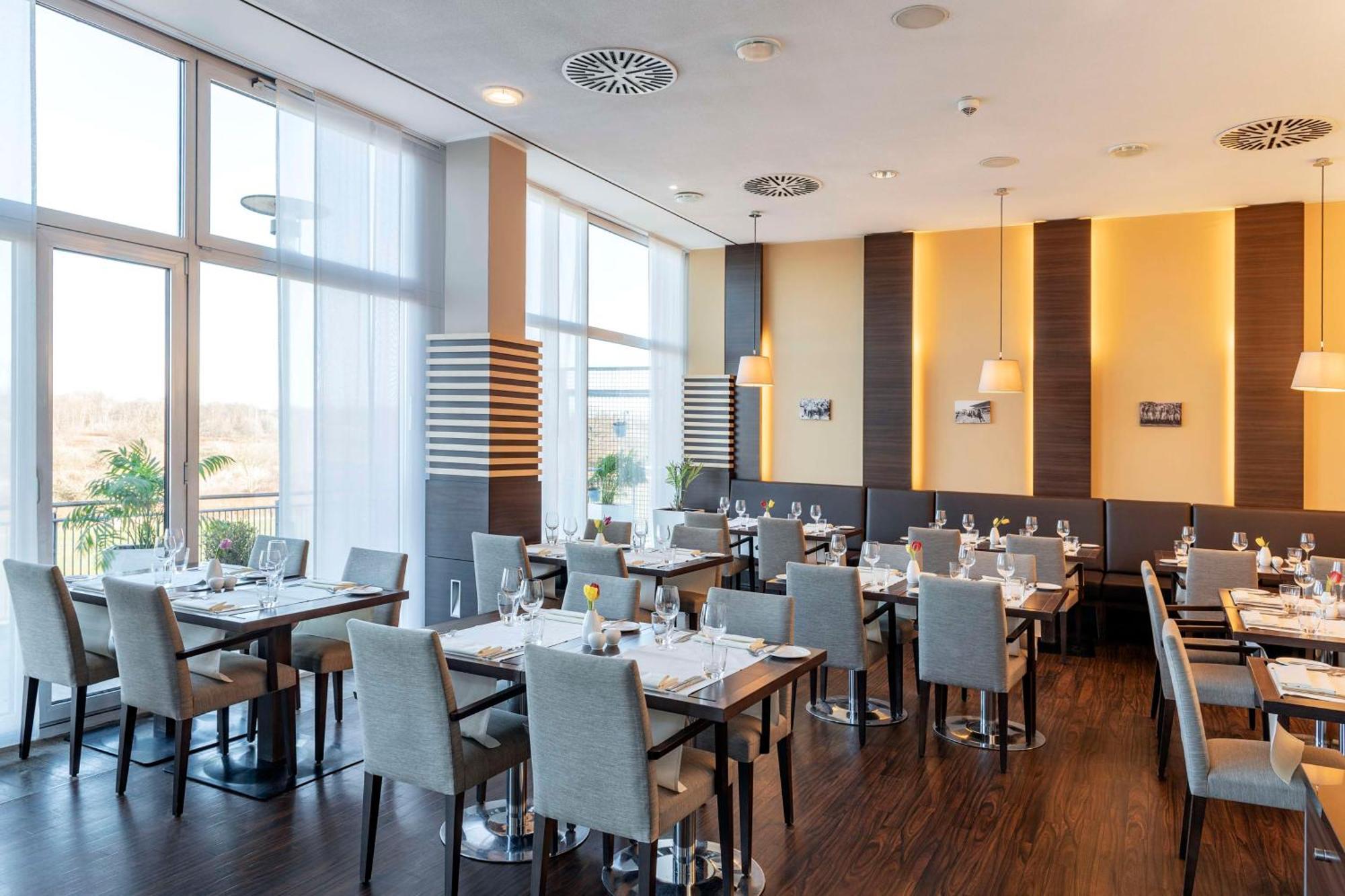 Nh Hamburg Horner Rennbahn Hotel Bagian luar foto
