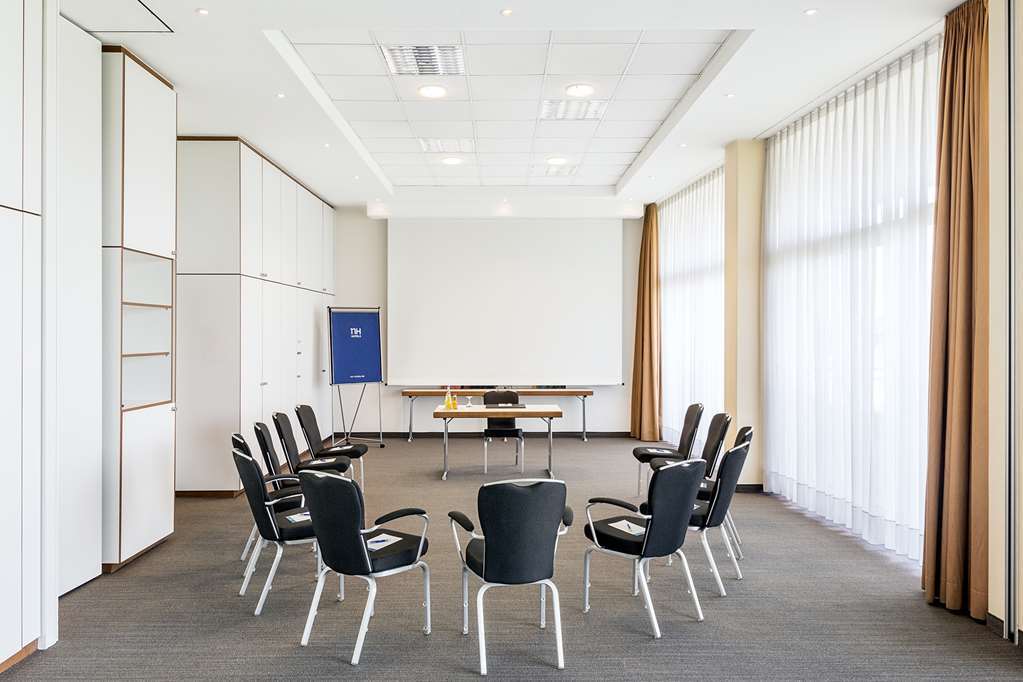 Nh Hamburg Horner Rennbahn Hotel Bagian luar foto